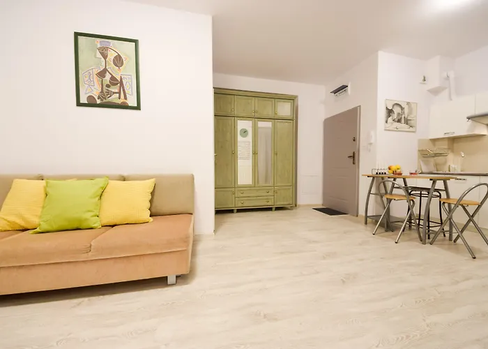 Shortstaypoland Srebrna وارسو