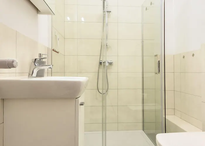 Shortstaypoland Srebrna شقة